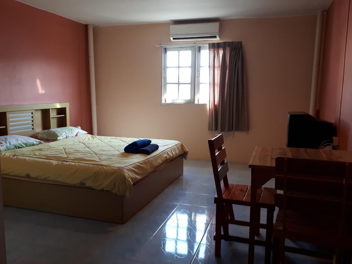 Hana Guesthouse Хуа Хин Екстериор снимка