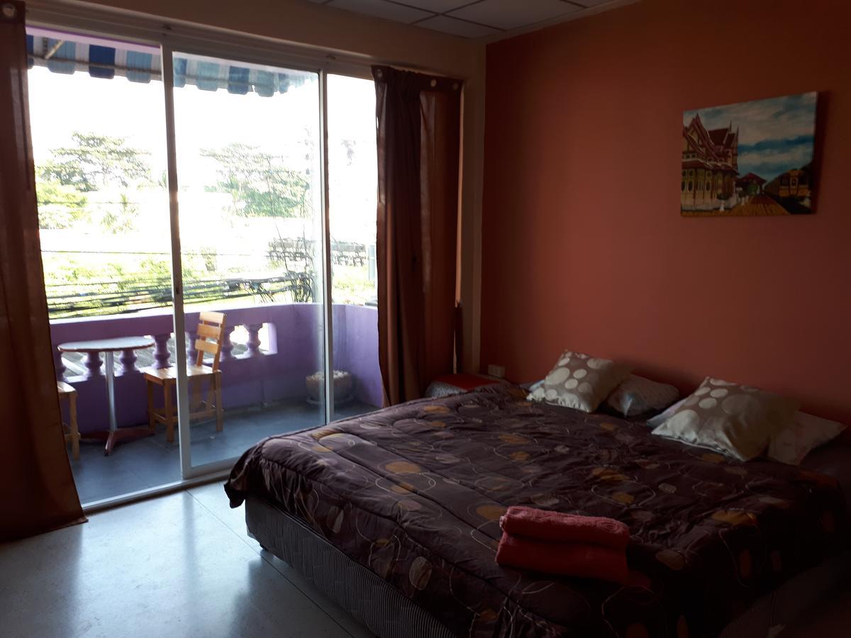 Hana Guesthouse Хуа Хин Екстериор снимка