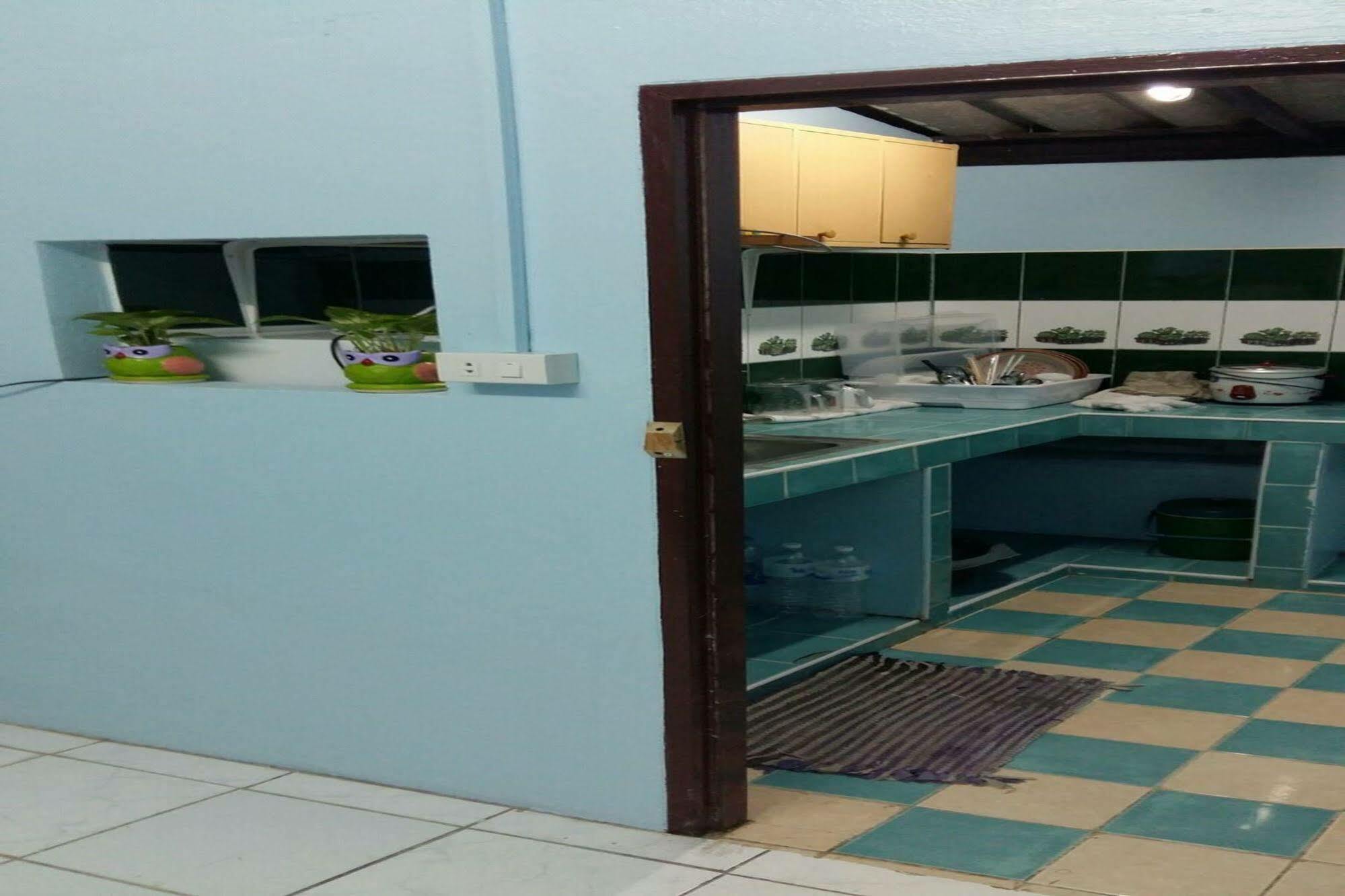 Hana Guesthouse Хуа Хин Екстериор снимка
